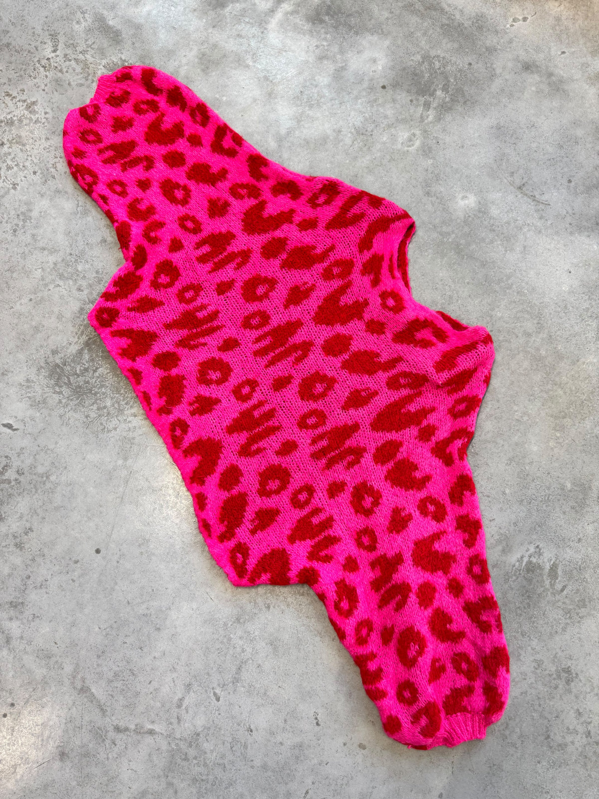 Fledermauspullover im LEO Style pink/rot