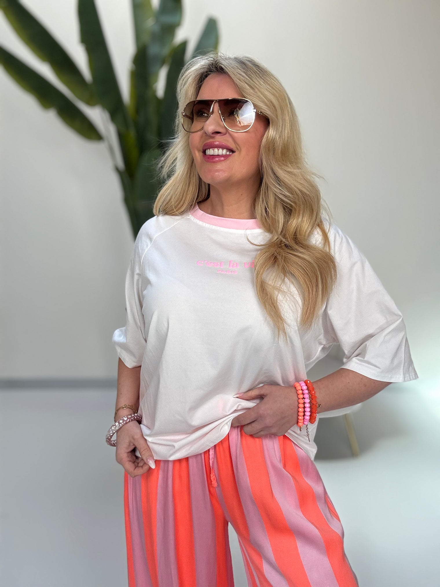 Statement Shirt weiß C’est la vie Paris pink