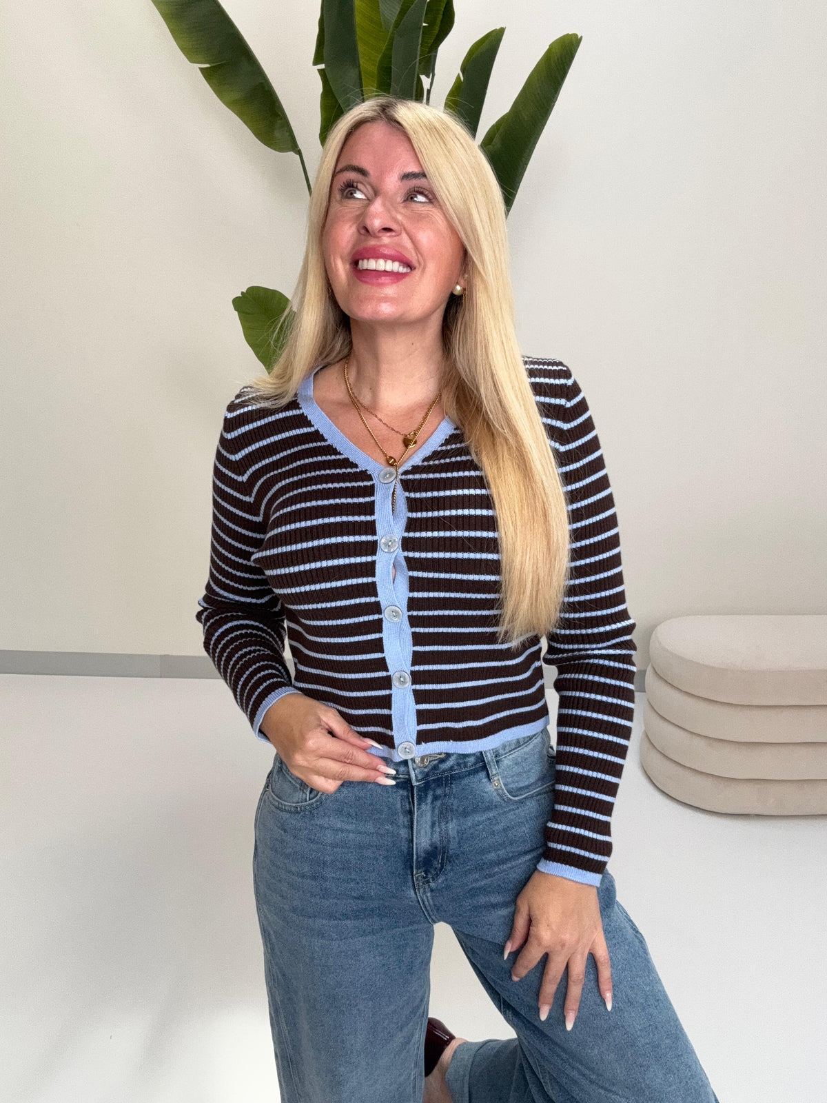 Strickjacke YOUR WAY himmelblau/coffee mit Knopfleiste
