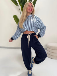 Stylische Barrel Hose COZY MYSTIQUE mitternachtsblau mit Tunnelzug
