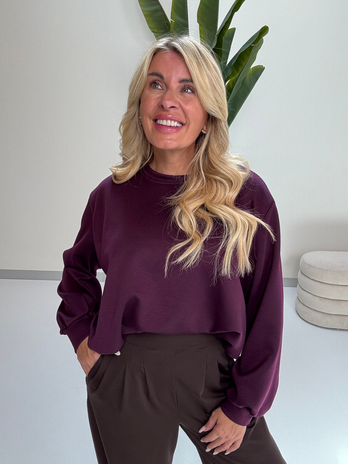 Butterstoff Pullover mit Gummizug unten pflaume