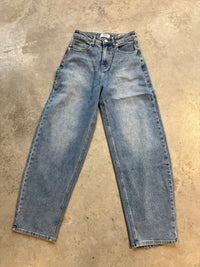 Stretch Mom Jeans light denim blue
