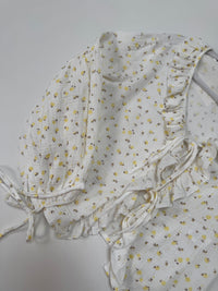 Musselin Bluse FLOWER KISS zum binden weiß/gelb