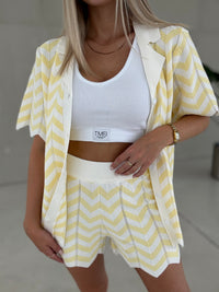 Häkelshirt WAVY VIBES weiß/buttermilk yellow