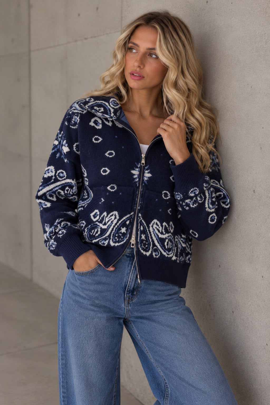 Zipper Strickjacke mit angesagtem Paisleymuster navy